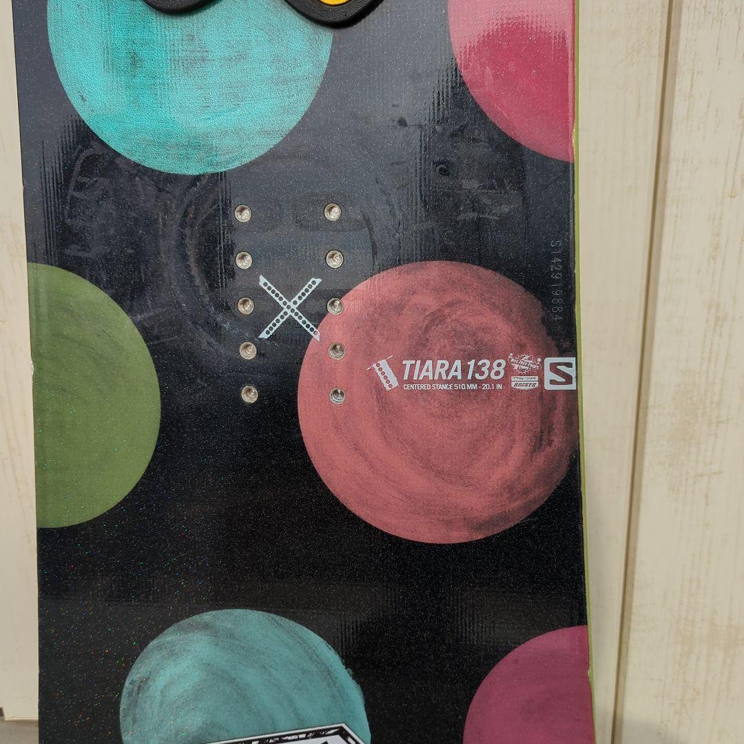 SALOMON TIARA 138 スノーボード カラフル