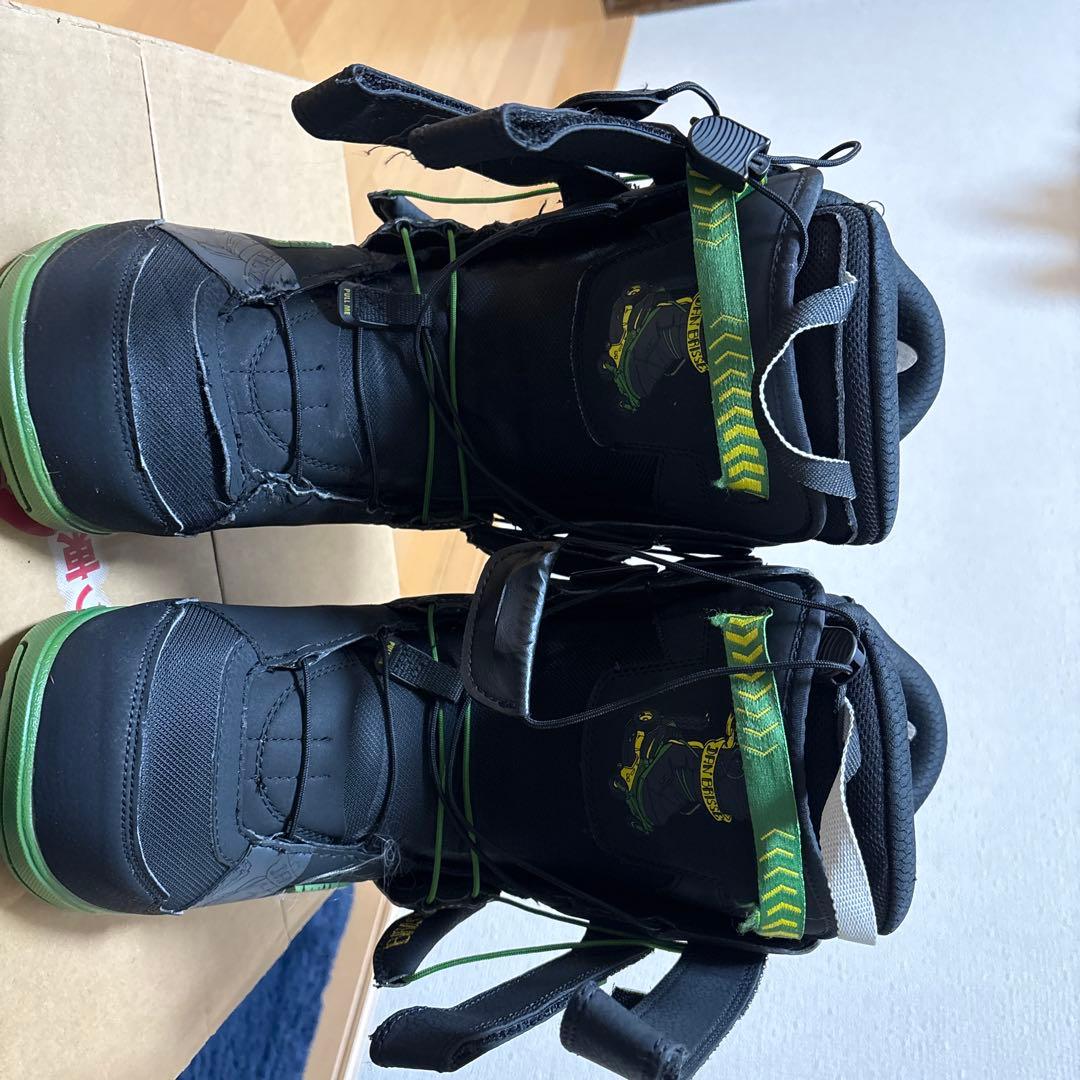 DEELUXE スノーボードブーツ ブラック/グリーン