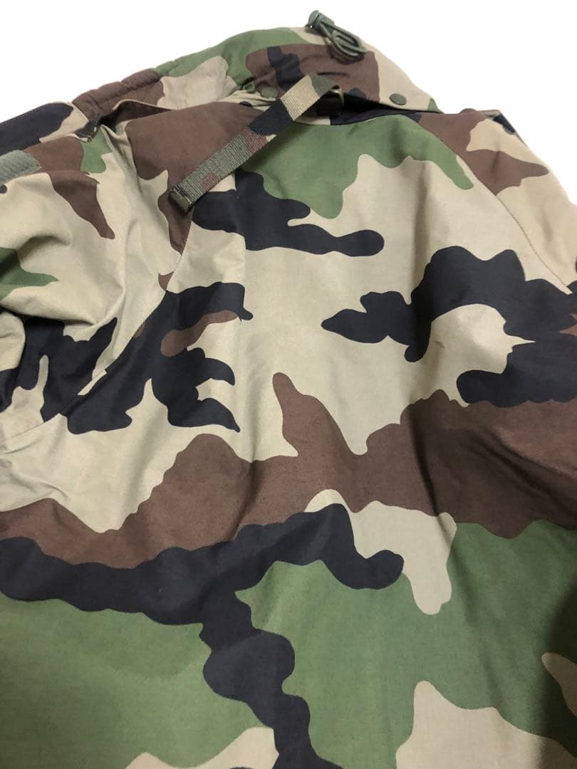 フランス軍　ゴアテックス？