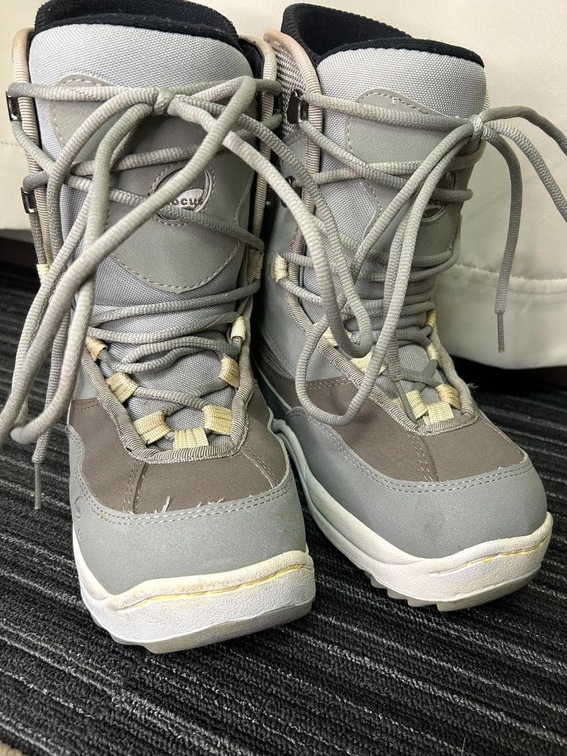 スノーボードブーツ グレー focus limited