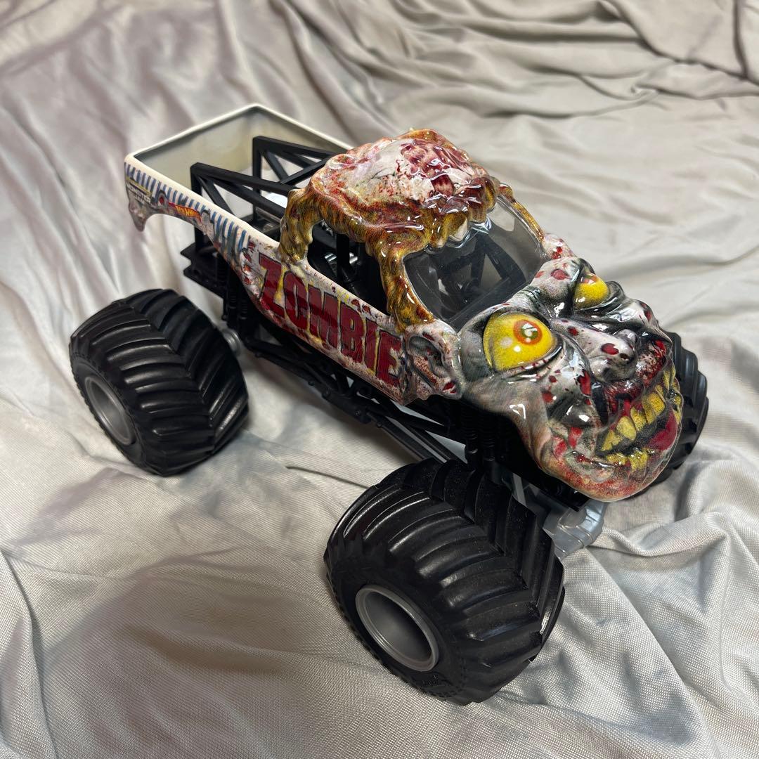 Monster Jam ZOMBIE モンスターカー フィギュア
