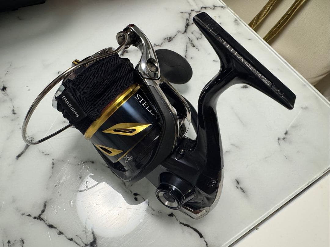 SHIMANO STELLA リール ブラック/ゴールド