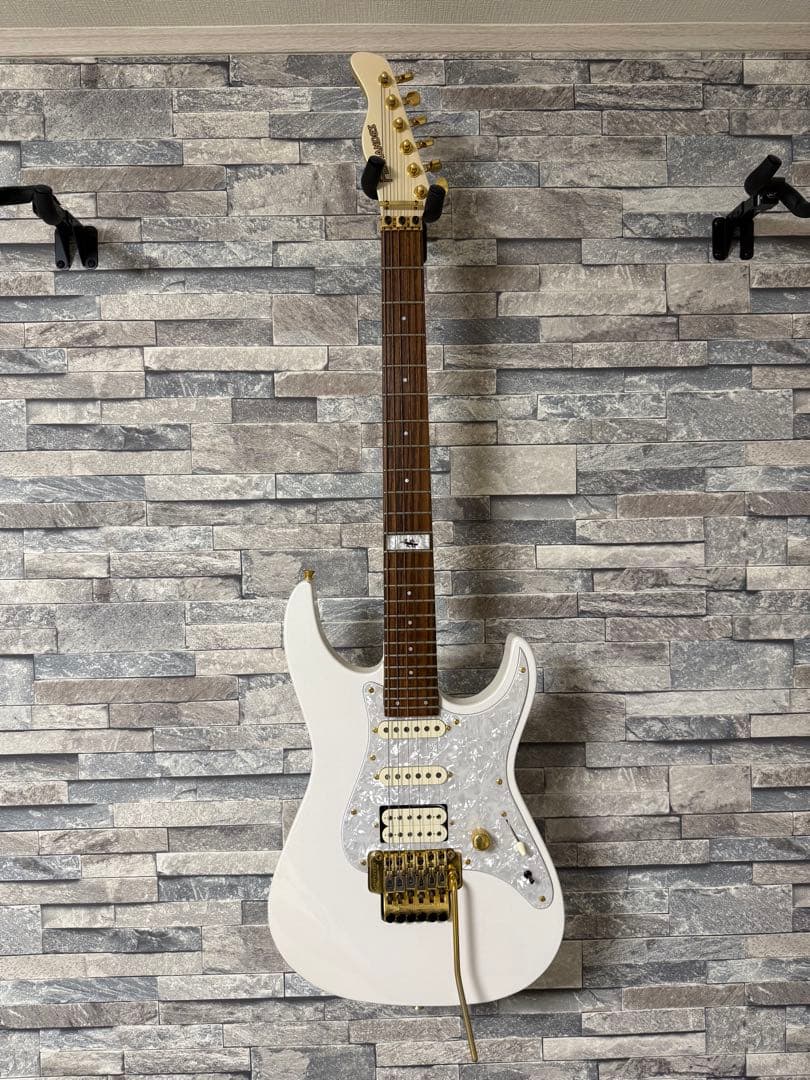 Fernandes エレキギター ホワイト　kenモデル