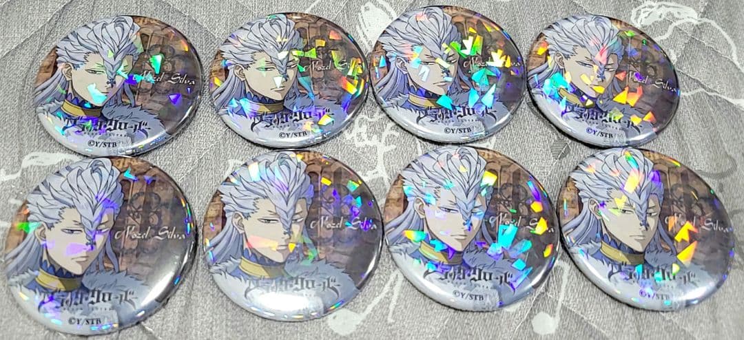 ブラッククローバー ホログラム 缶バッジ ノゼル