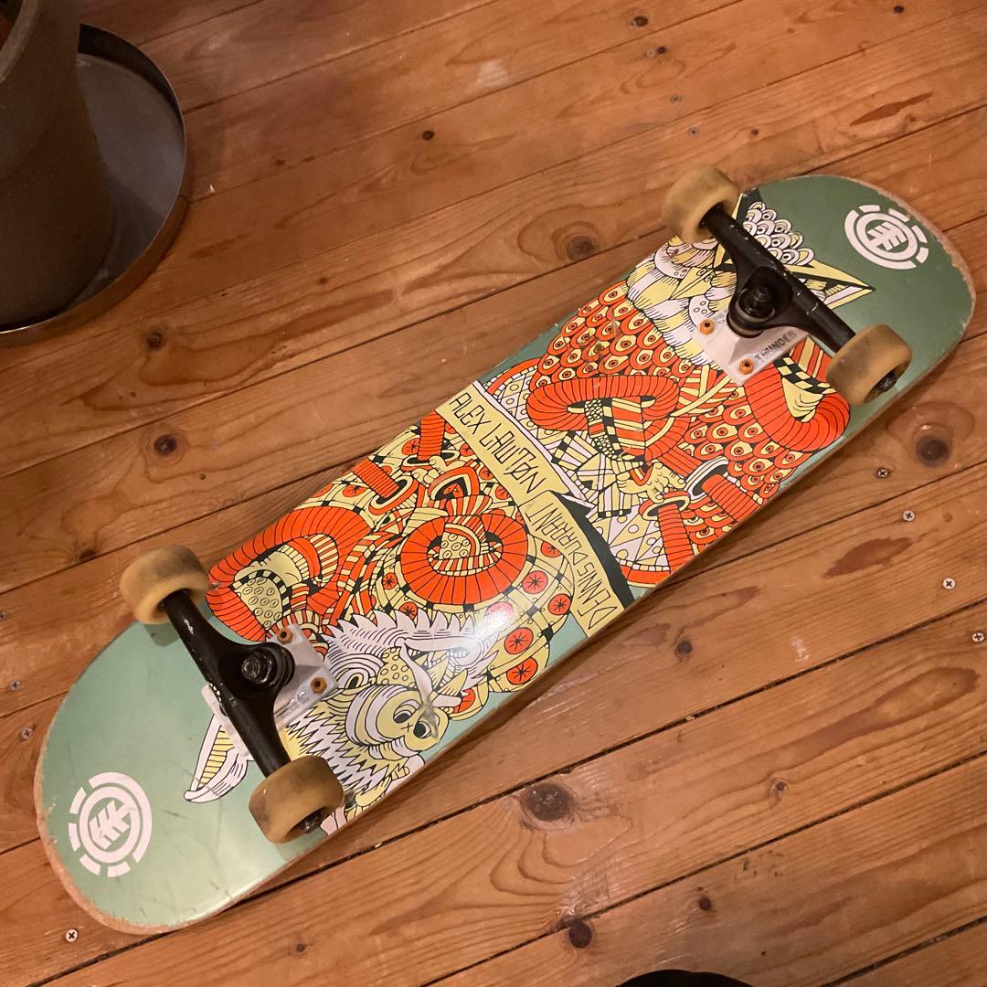 エレメント サイアミーズ スケートボードデッキ コンプリートデッキ スケボー