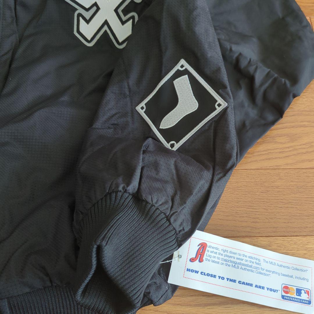 新品未着用　シカゴホワイトソックス　スタジャン、キャップ２点セット