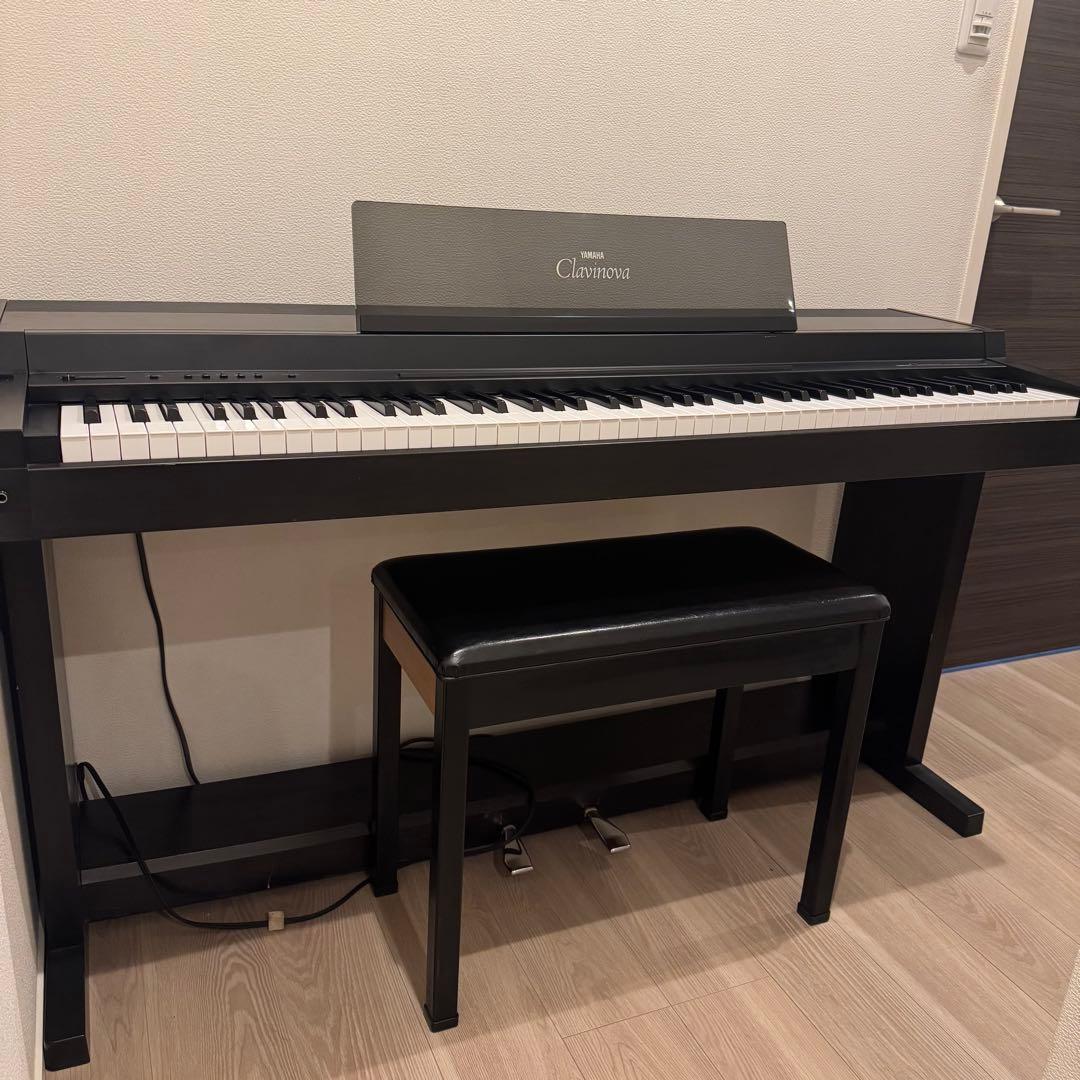 Yamaha Clavinova CLP-300 電子ピアノ