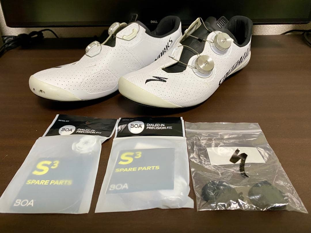 新品スペアパーツ付き S-WORKS TORCH EU42（27cm）チーム色