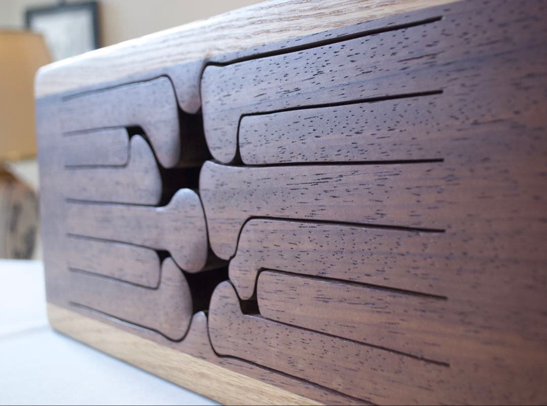 カリフォルニア製 スリットドラム 作家サイン入り たたいてるだけで気持ちいい。