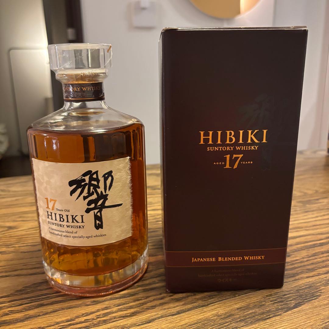 響 17年 ブレンデッドウイスキー 700ml