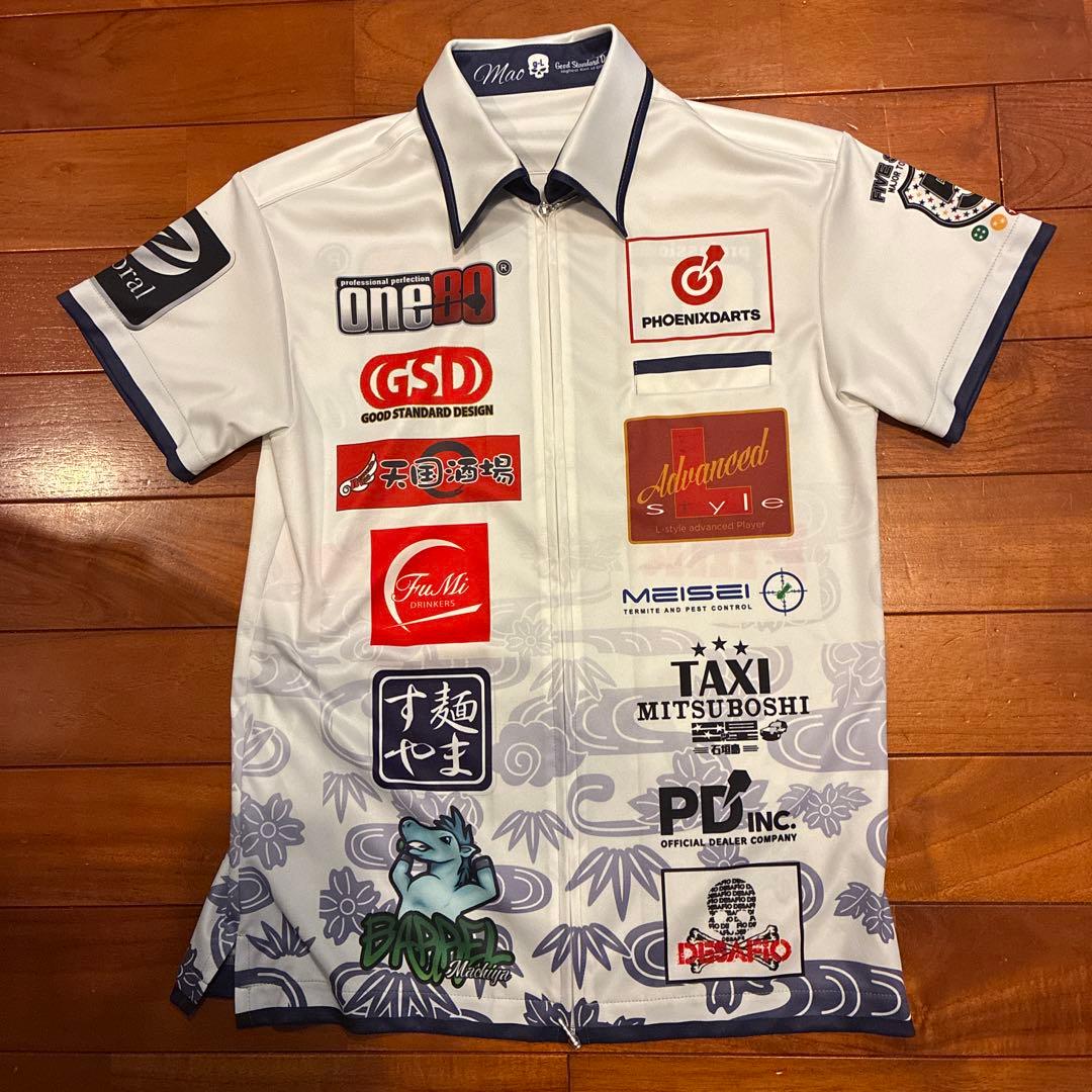 ダーツシャツ　めちゃかっこいい