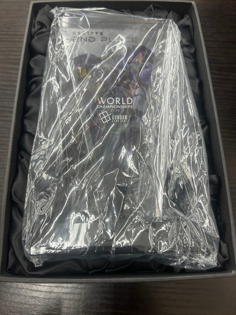 ガンダムカード　エリア予選　記念品　トロフィー