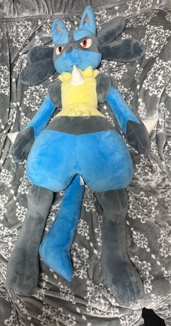 等身大ルカリオ ぬいぐるみ ポケモンセンター