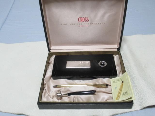 未使用 1980年代◆クロス 黒ガラス製ペンスタンドと12K金張りボールペン付き