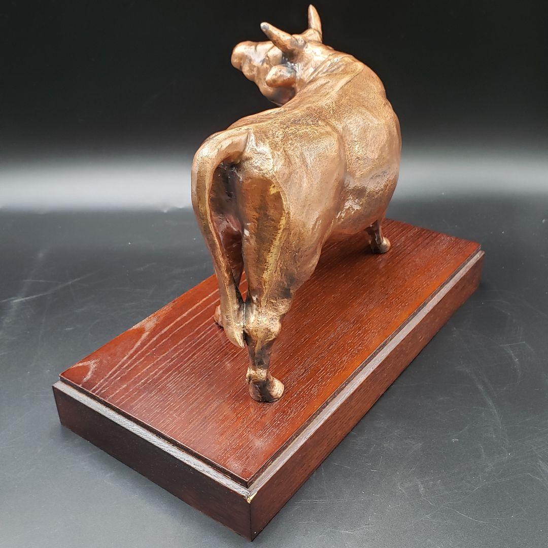 ②金属美術工芸品 丑置物 牛 煌 銅 工藤健作 玉川工芸