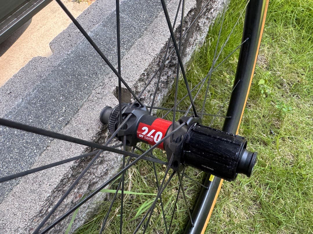 DT Swiss 240 カーボンホイール　 farsports