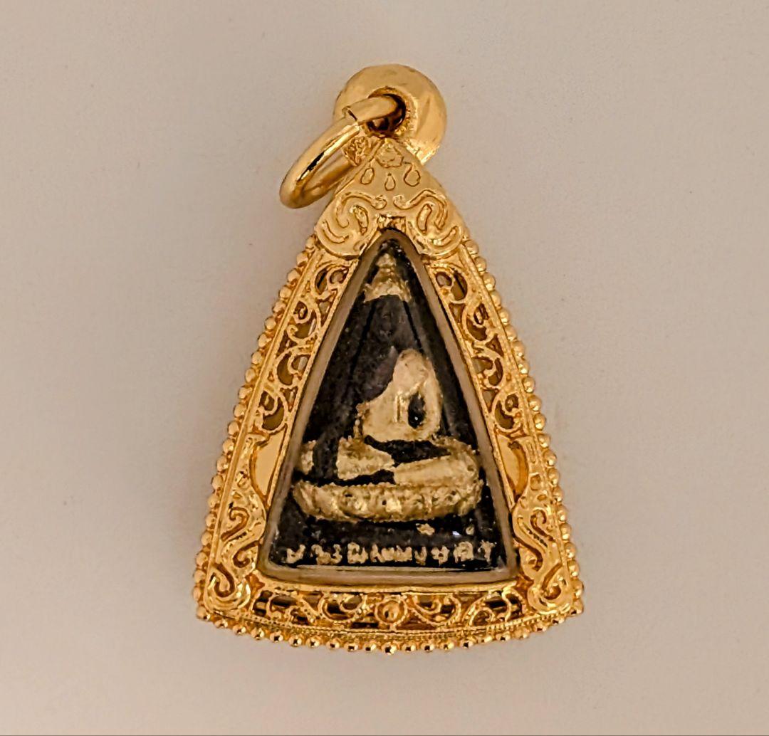 タイお守り　プラナーンパヤーニウダム　ワット・マイバーンドーン　ルンサオハー