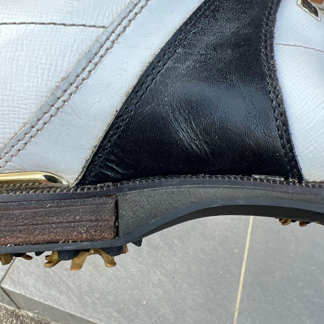 フットジョイアイコン、_ゴルフシューズ ホワイトとブラック レザー　⭐️希少