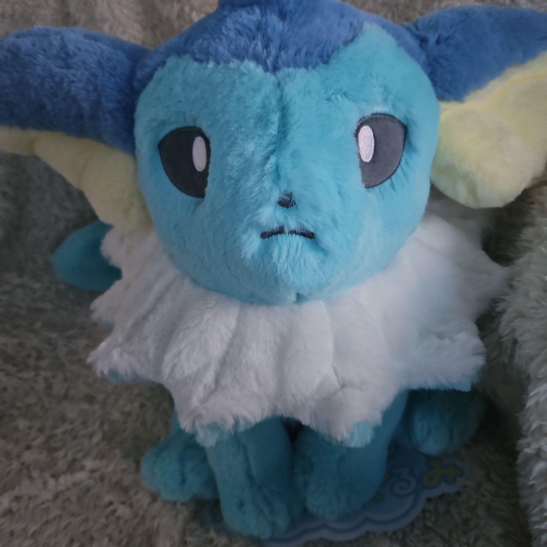 【新品美品・タグ付き】ポケモン ふわふわ抱きぬいぐるみ シャワーズ