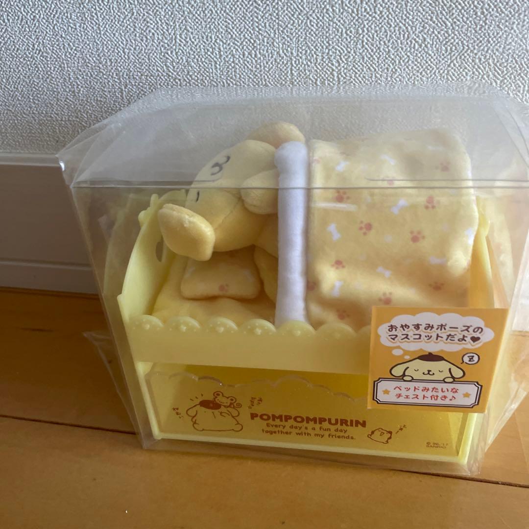 ポムポムプリン　バースデー　激レア　マスコット　Sanrio ベッドチェスト