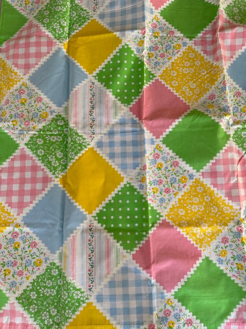 アメリカ購入パッチワーク柄　ヴィンテージ シーツあちゃちゅむ古着マイリトルポニー