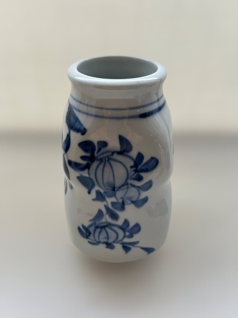 砥部焼　梅山窯　花瓶