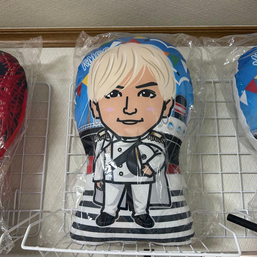 川村壱馬　クッション