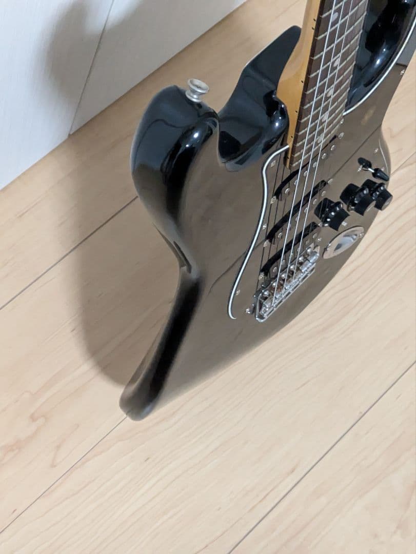 Squier Stratocaster ブラック　ソフトケース付　フェンダー