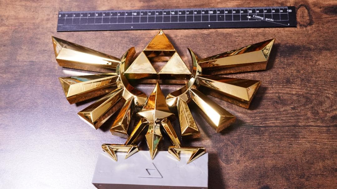 ハイラル王国の紋章 トライフォース ゼルダの伝説 ディスプレイ インテリア