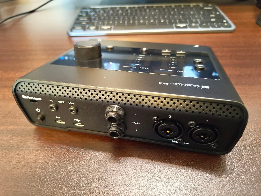 Quantum ES 2 USB-Cオーディオインターフェイス