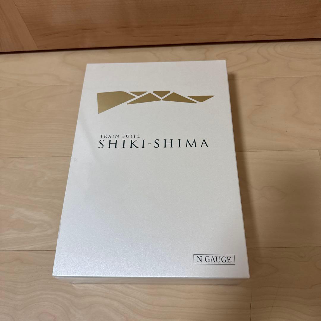 KATO E001形TRAIN SUITE四季島10両セット（Nゲージ）