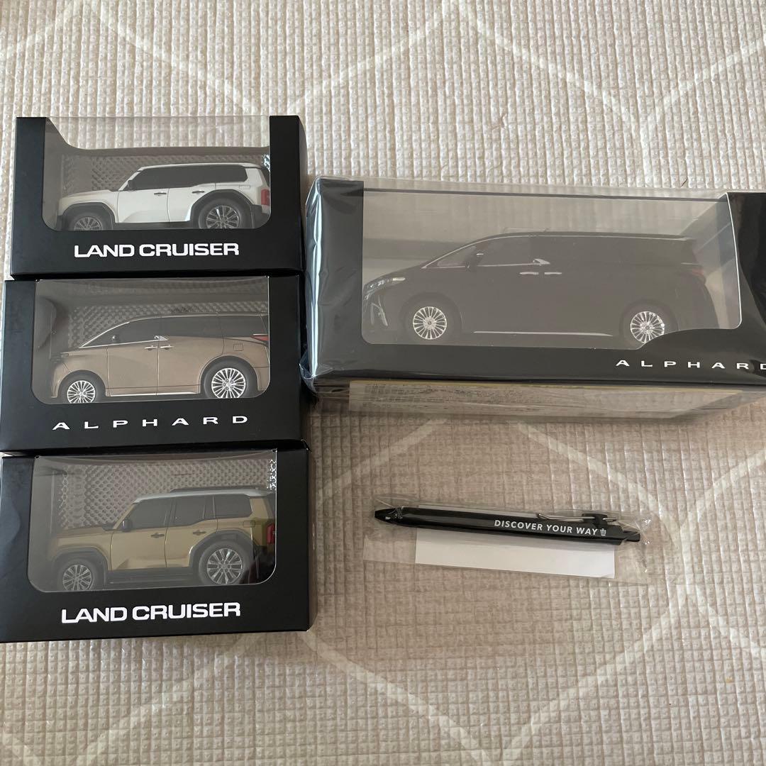 トヨタ　アルファード　ミニカー　非売品