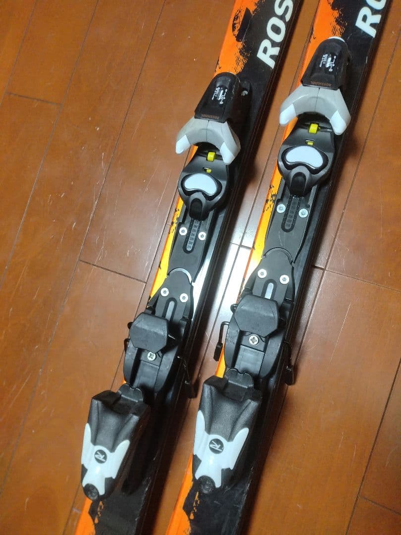 【ROSSIGNOL☆】130cm　スキー板セット♪　送料無料！