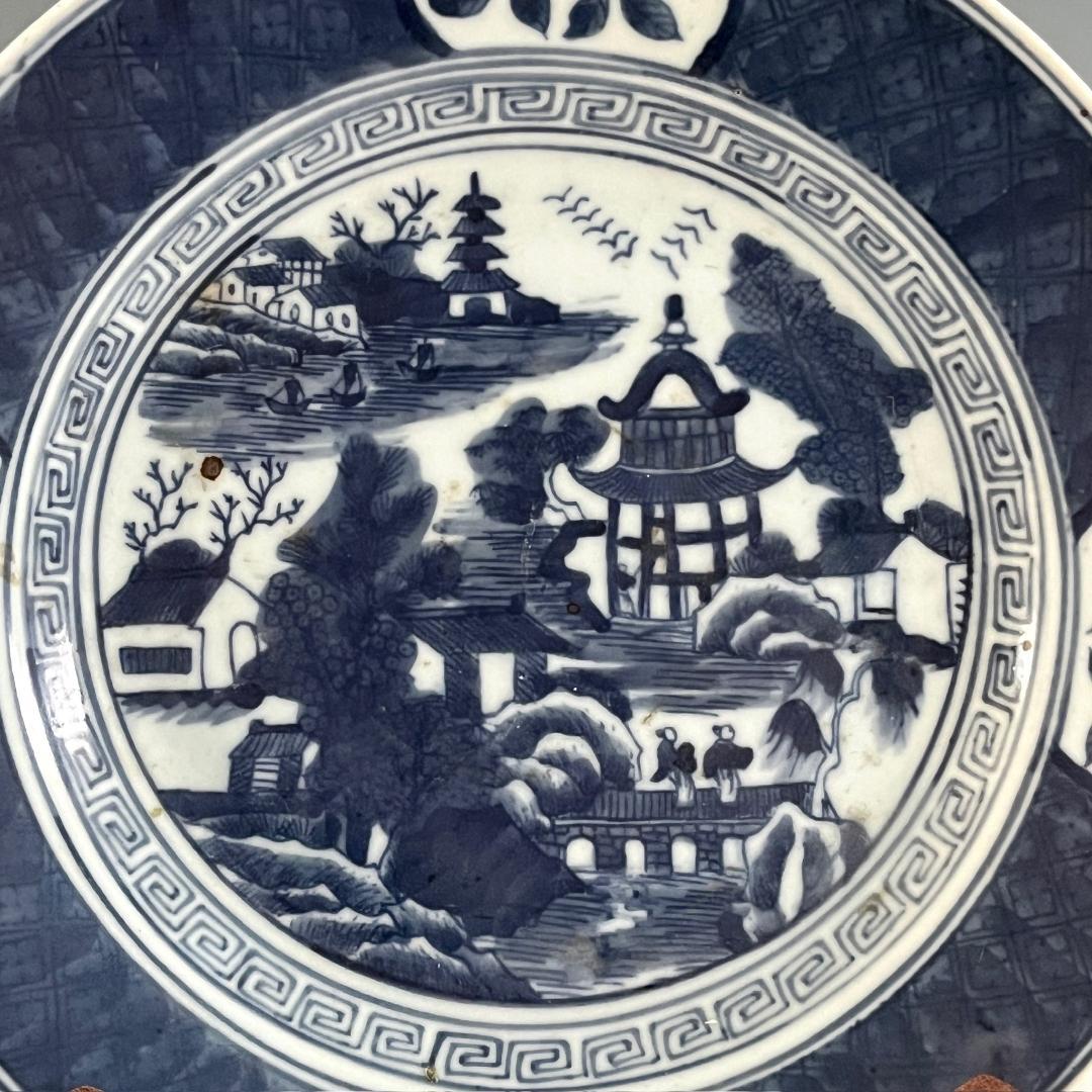 唐物 青花楼閣山水人物紋盤 清朝期 中国美術 古玩 SN624