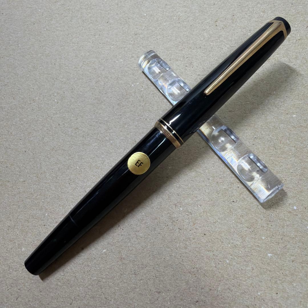 新品 廃盤 MONTBLANC モンブラン No.22 万年筆 14c EF