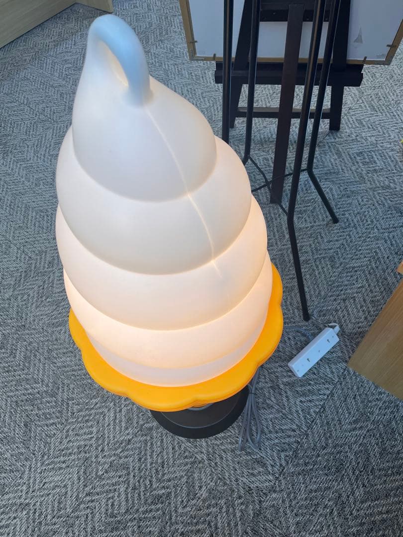 アイスクリームコーン ディスプレイ