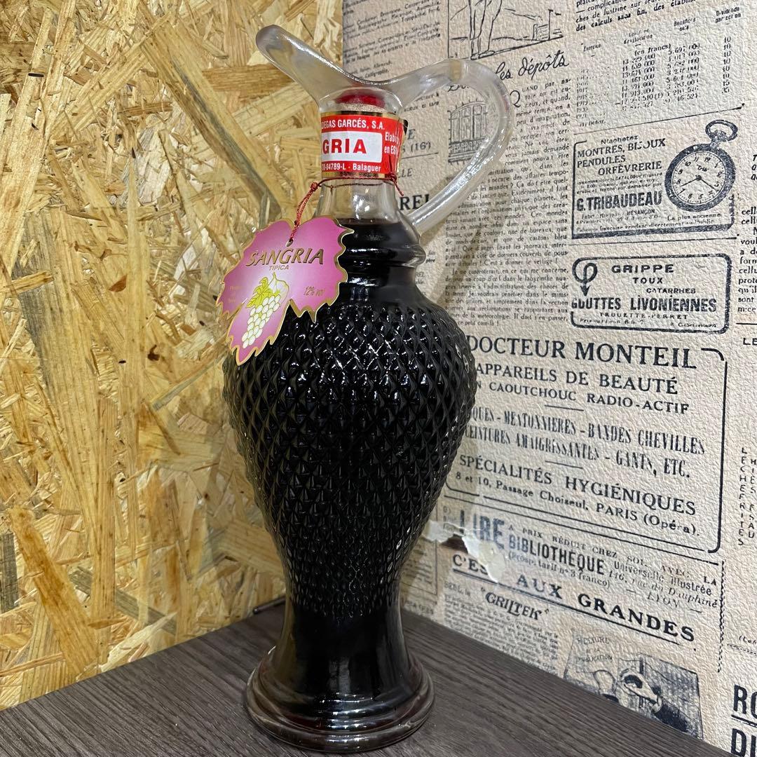 JARRA RACIMO SANGRIA TIPICA 12% vol カクテル