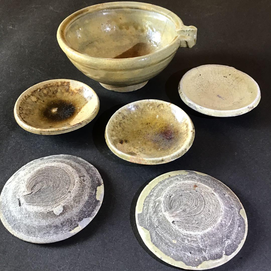 江戸時代片口　小皿　セット　味のある古い焼き物です。