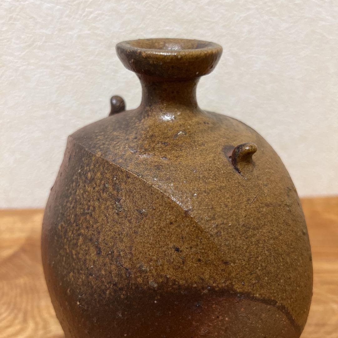 隠崎隆一　備前焼　耳付き一輪挿し