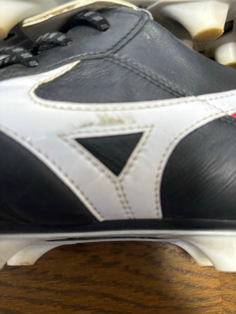 ミズノ　モレリア2JAPANサッカースパイク　ブラック/ホワイト28.0cm