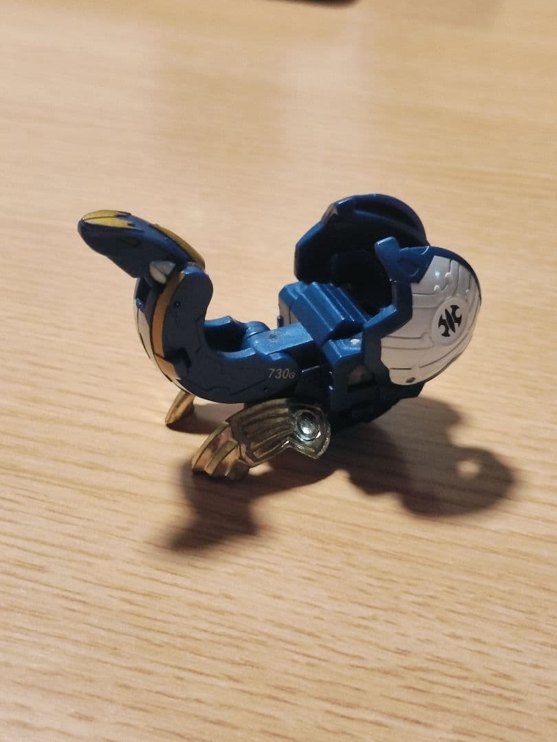 爆丸アーマーズ　Hカイオウ