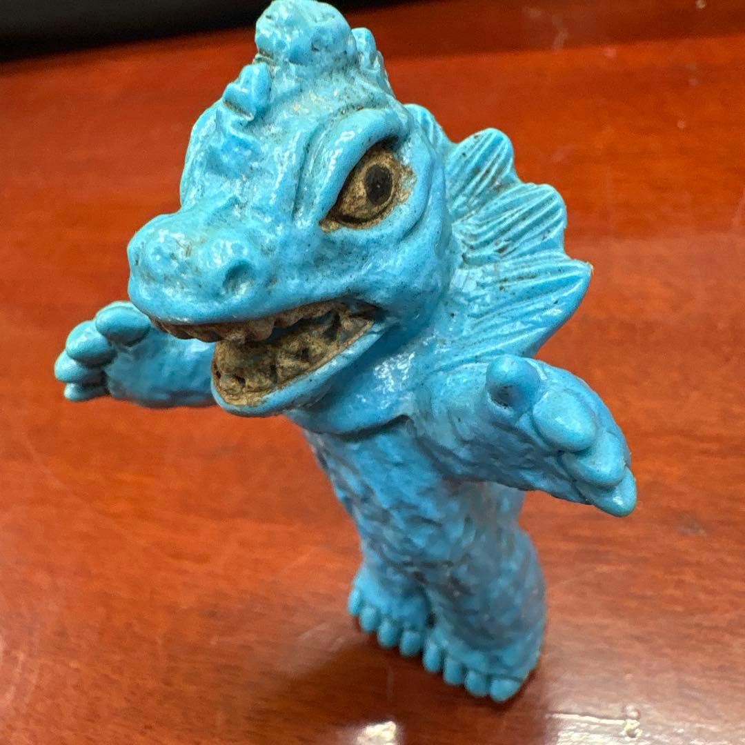 ウルトラマンの襟巻き怪獣ジラース。激レア指人形