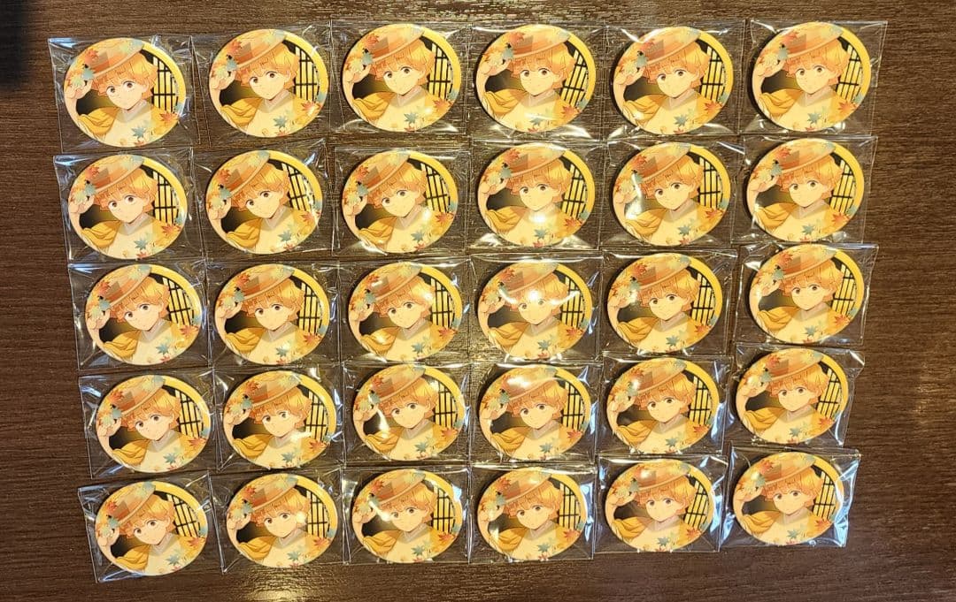 鬼滅の刃　善逸　缶バッジ