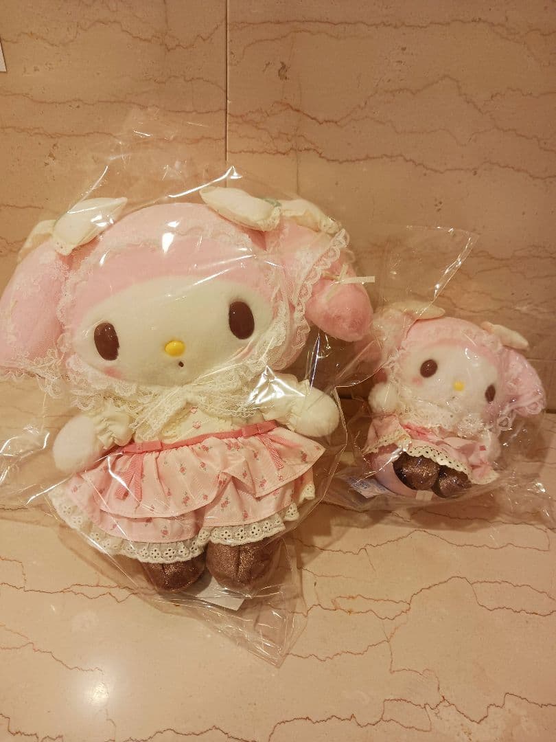 サンリオ　フォレストレースデザインシリーズ　マイメロディ　マスコット　ぬいぐるみ