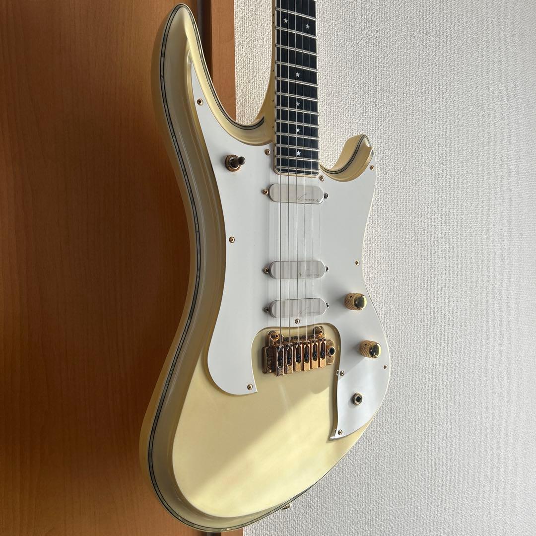 グヤトーンギター LG-2100M