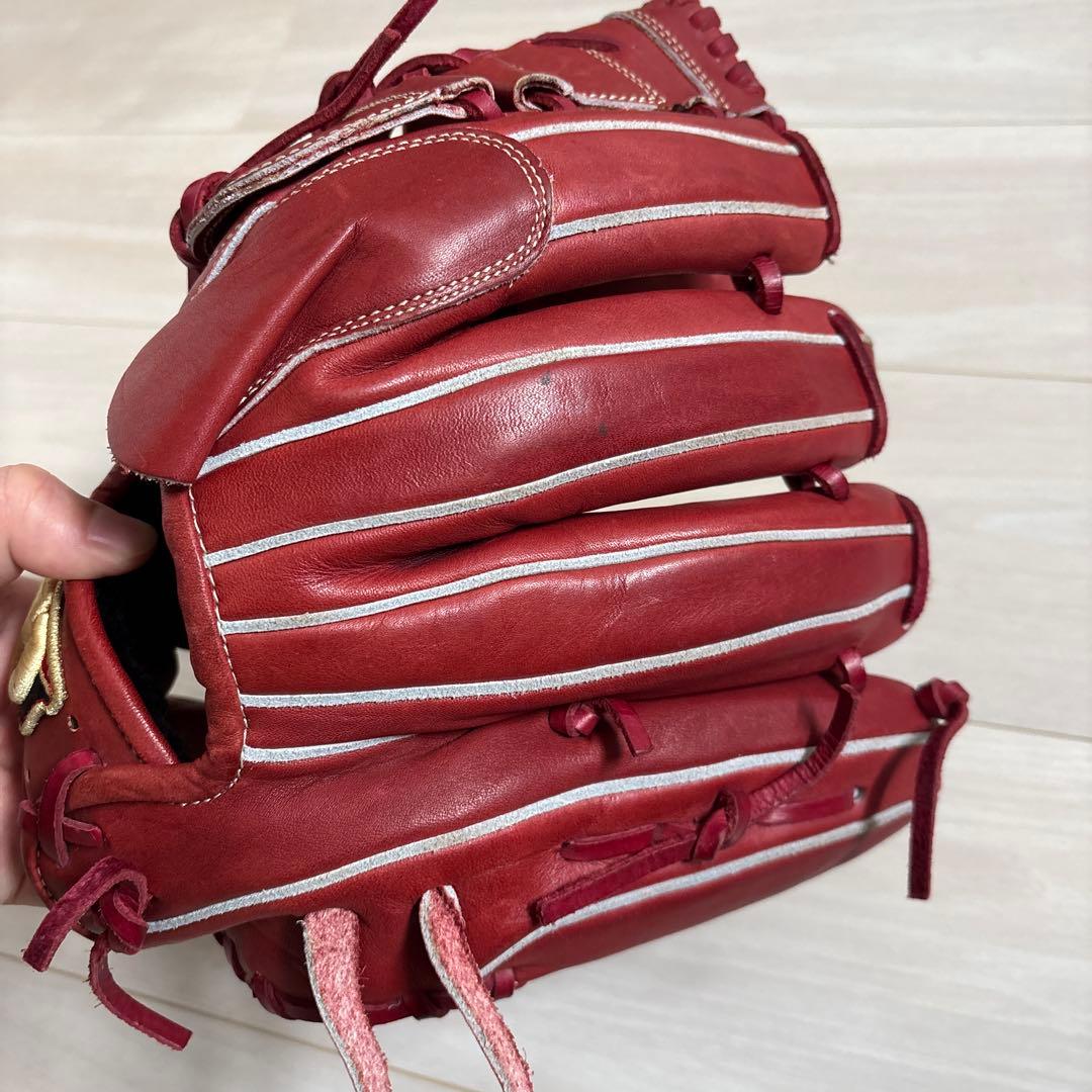 軟式投手用左投げグローブ　Wilson