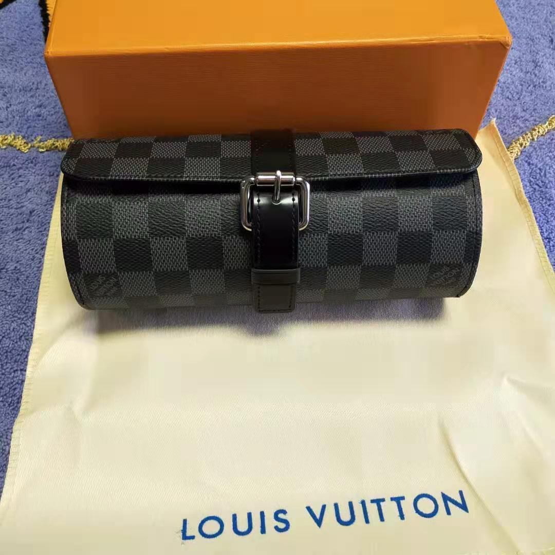 ルイヴィトンモノグラム エテュイ 3モントルM47530 ウォッチケース