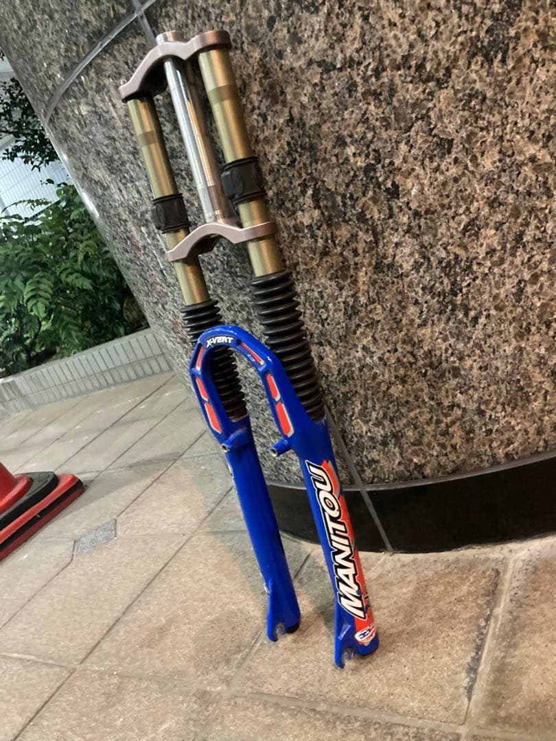 Manitou X-VERT サスペンションフォーク ダウンヒル