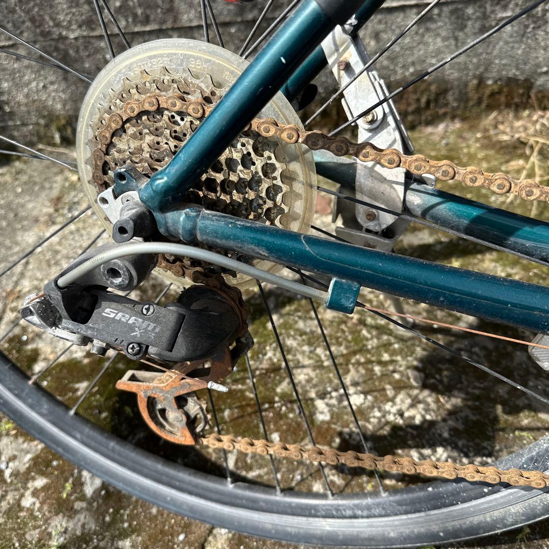 ジャンク品GIANTESCAPE緑色ロードバイク愛知県限定空気入れヘルメット付き