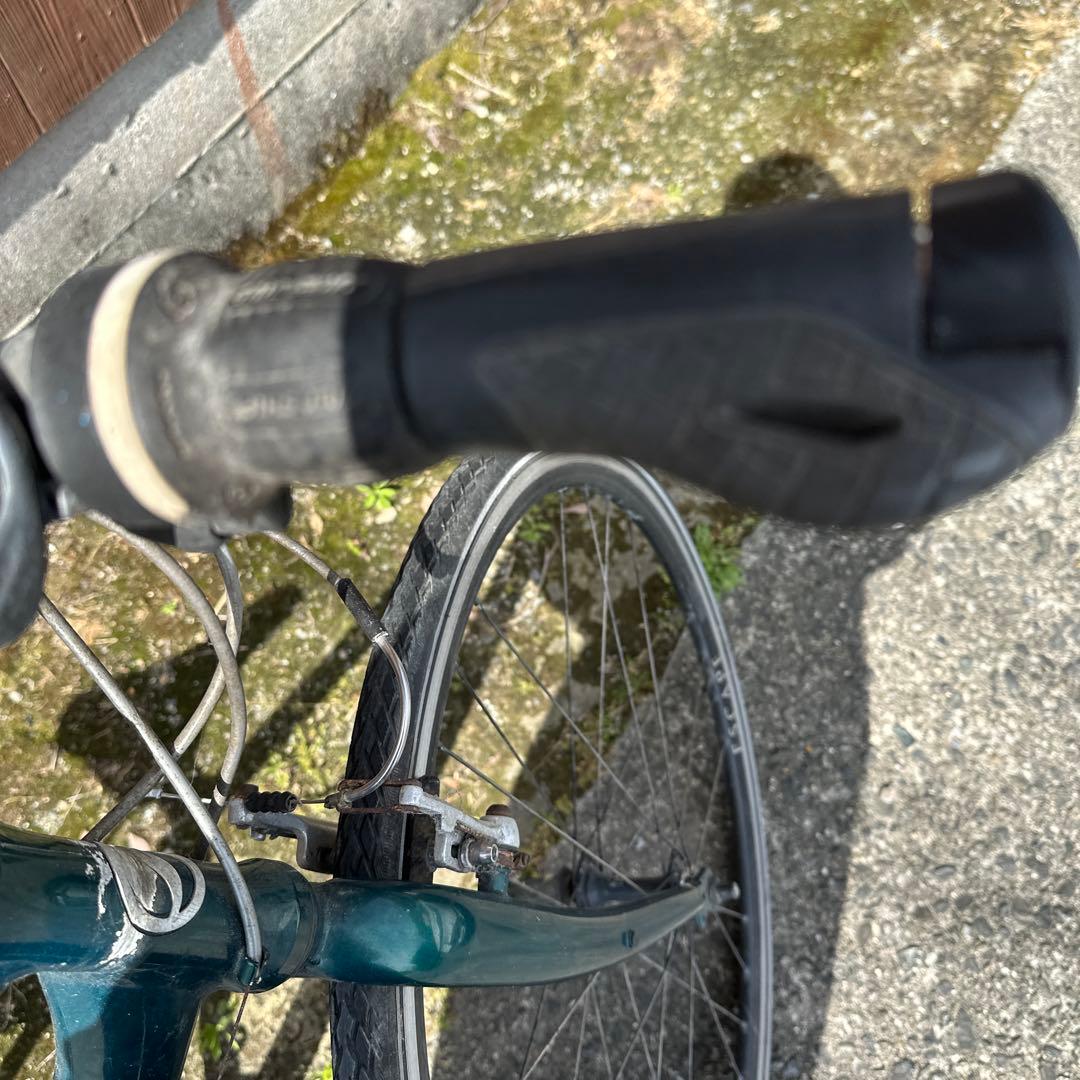 ジャンク品GIANTESCAPE緑色ロードバイク愛知県限定空気入れヘルメット付き